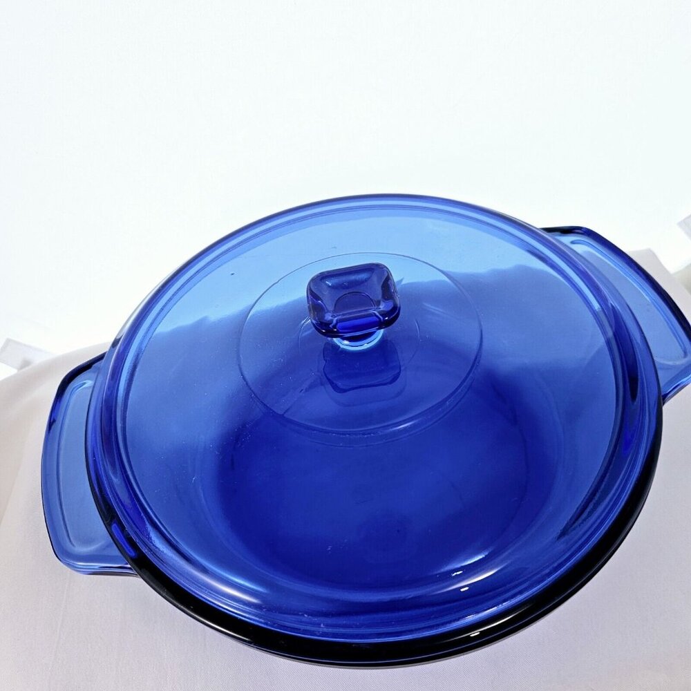 Anchor Hocking Cobalt Casserole Bowl w/ Lid 2qt handles 9" vtg blue kitchen - Picture 8 of 15